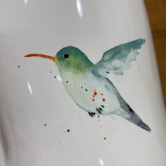 NWT. Rae Dunn, 24oz., hummingbird, ceramic mug. - Picture 11 of 12